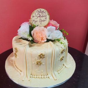12″ 3 layered fondant cake